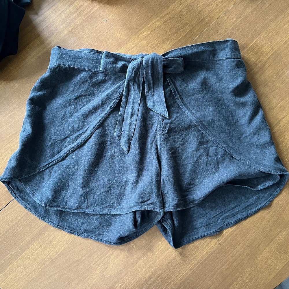 Patagonia Garden Island Shorts - Black/Dark Gray, Size XL